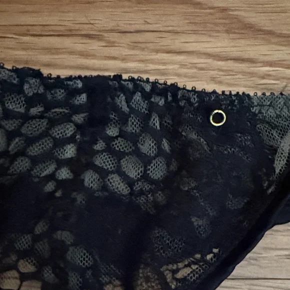 NWOT Edge o Beyond Kathryn Thong - Picture 6 of 9